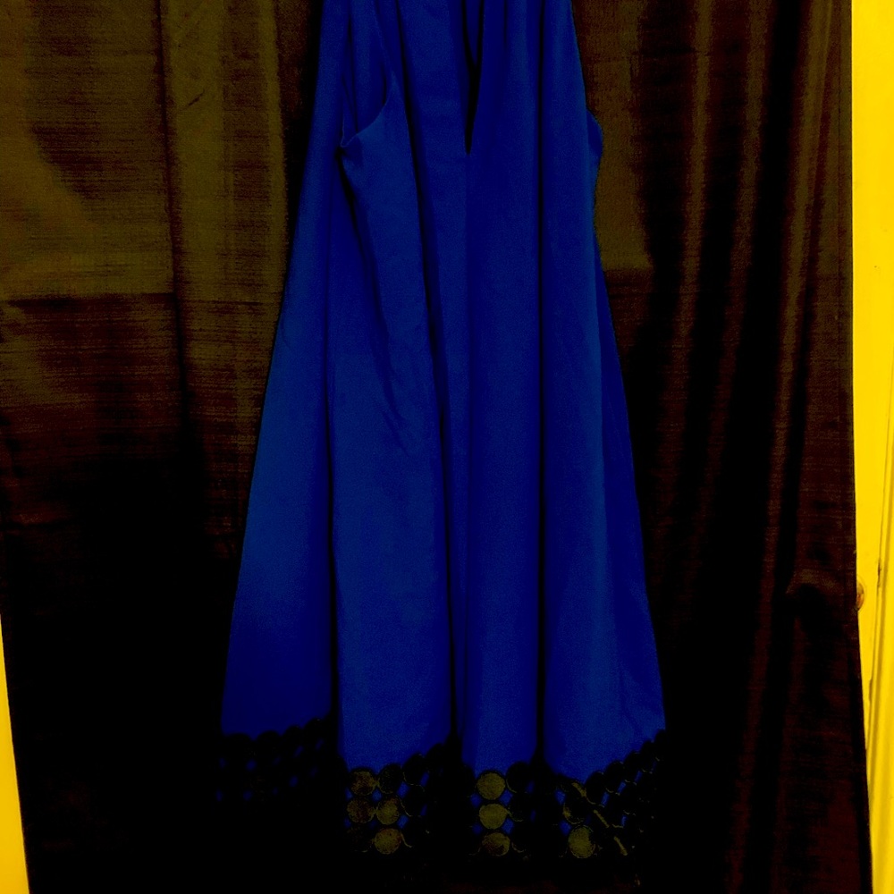 Badgley Mischka dress size 4 Brand new with tags